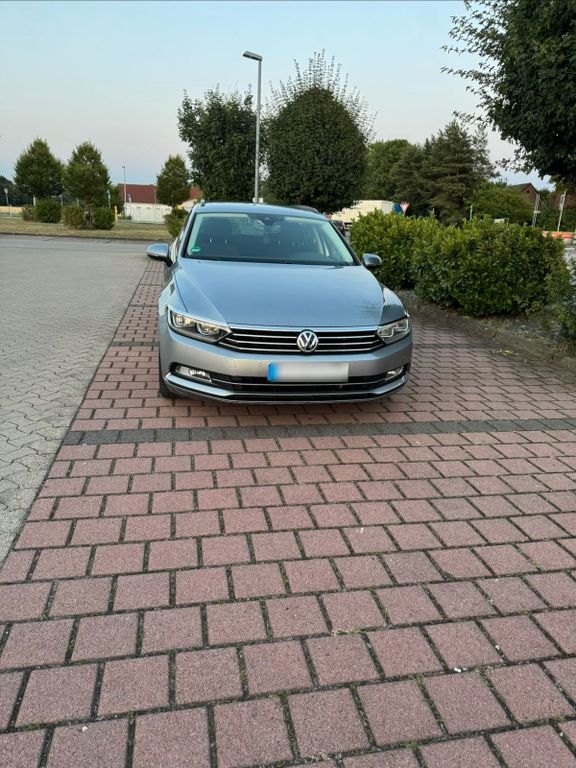 Image of Volkswagen Passat Variant