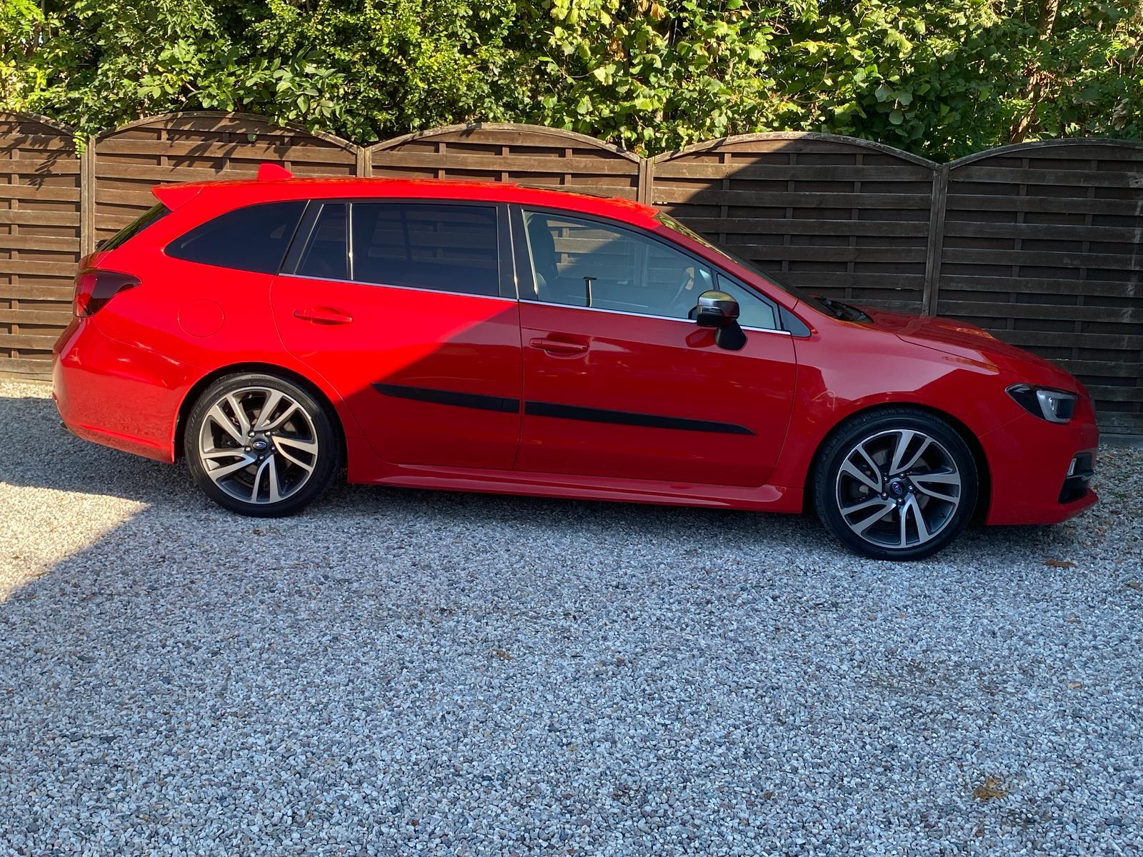 Subaru Levorg 1.6 Allrad LED Sportsitze 1.Hand Keyless