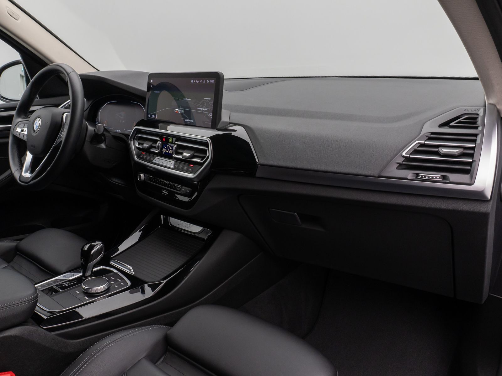 Fahrzeugabbildung BMW X3 xD20d Kamera DAB Leder Parkassis Sport 19Zoll