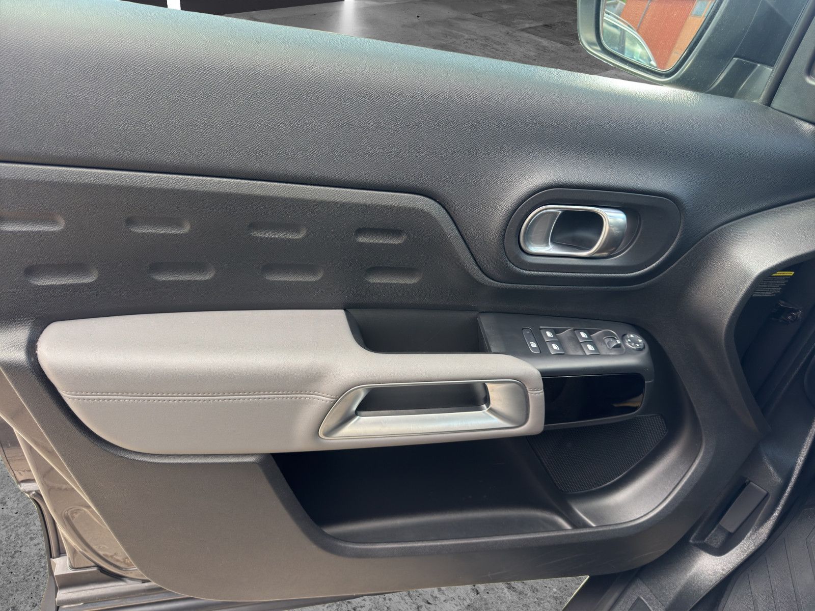 Fahrzeugabbildung Citroën C5 Aircross Live *360°Cam*SitzHZ*Allwetter*Klima