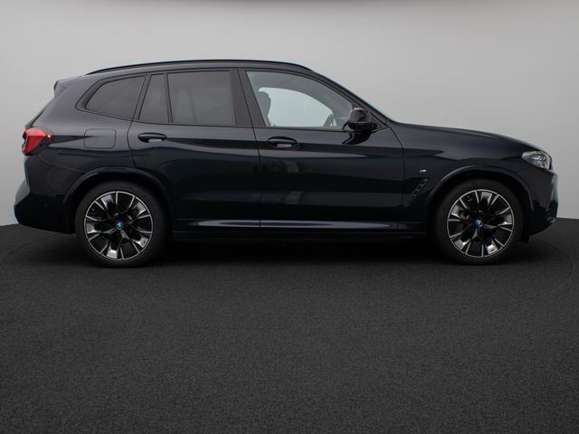 Foto Nummer 5: BMW iX3