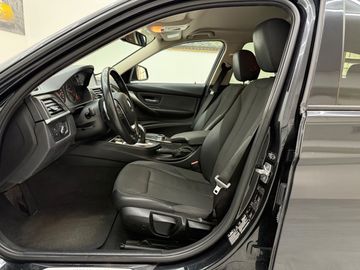 BMW 320 - 7