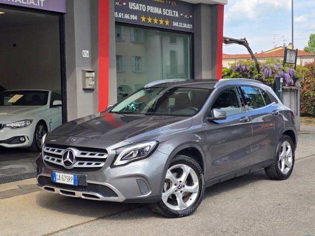 Image of Mercedes-Benz GLA 200