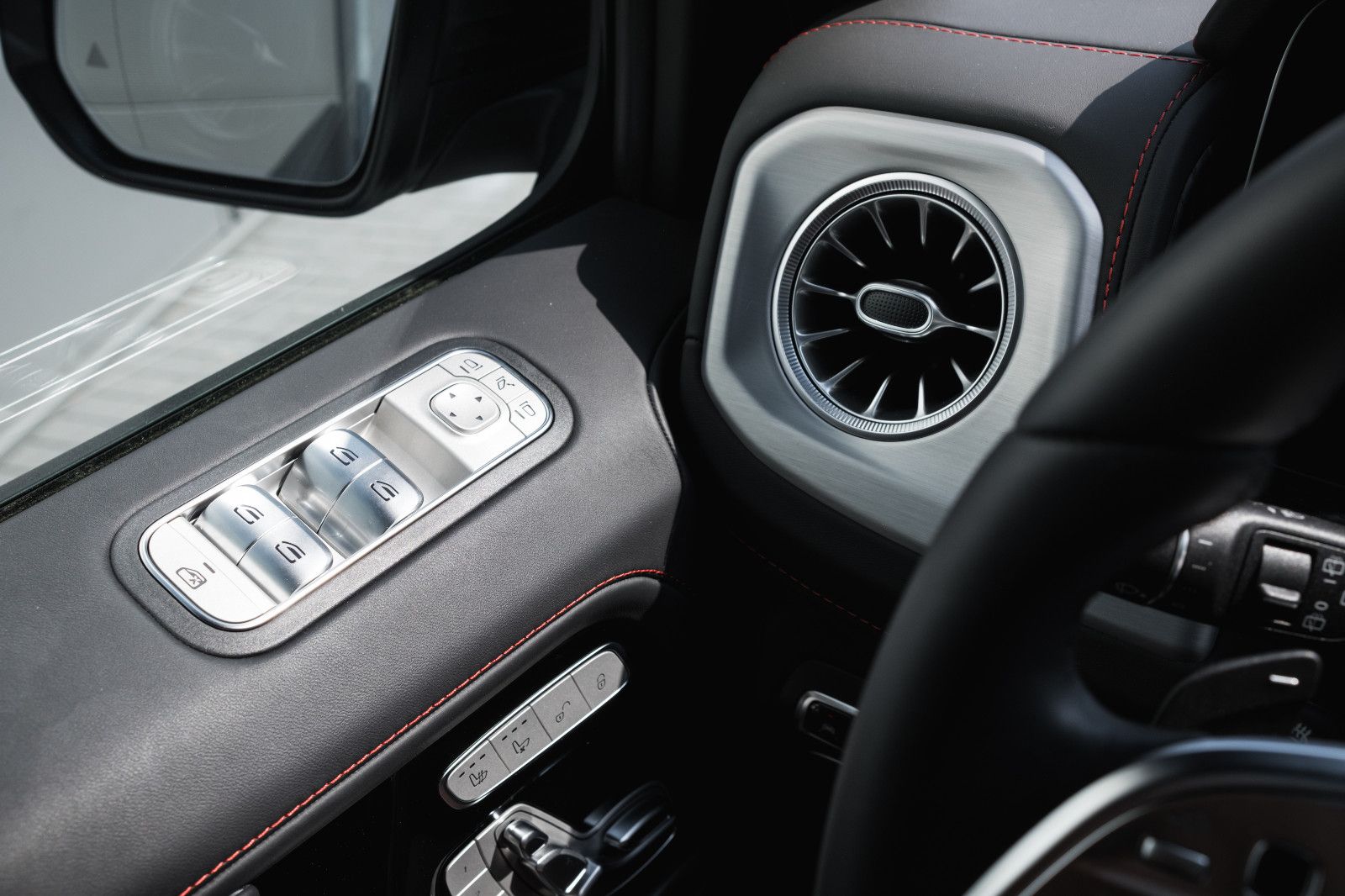 Fahrzeugabbildung Mercedes-Benz G 500-Superior-Night-P. I&II-STHZ.-Technik-Paket
