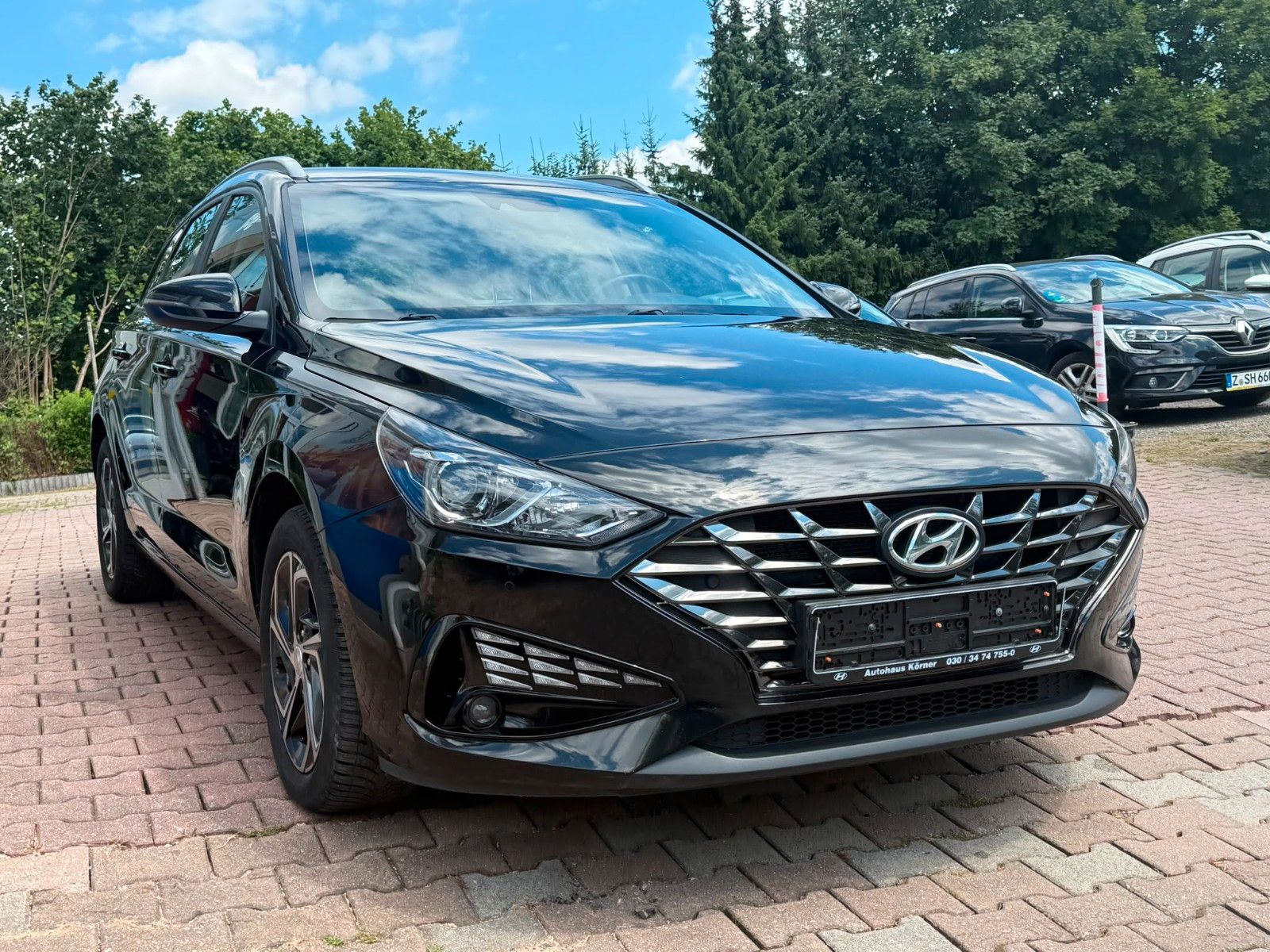 Hyundai i30 cw *Automatic*SitzHz*NAVI*AppleCar* imagem 3