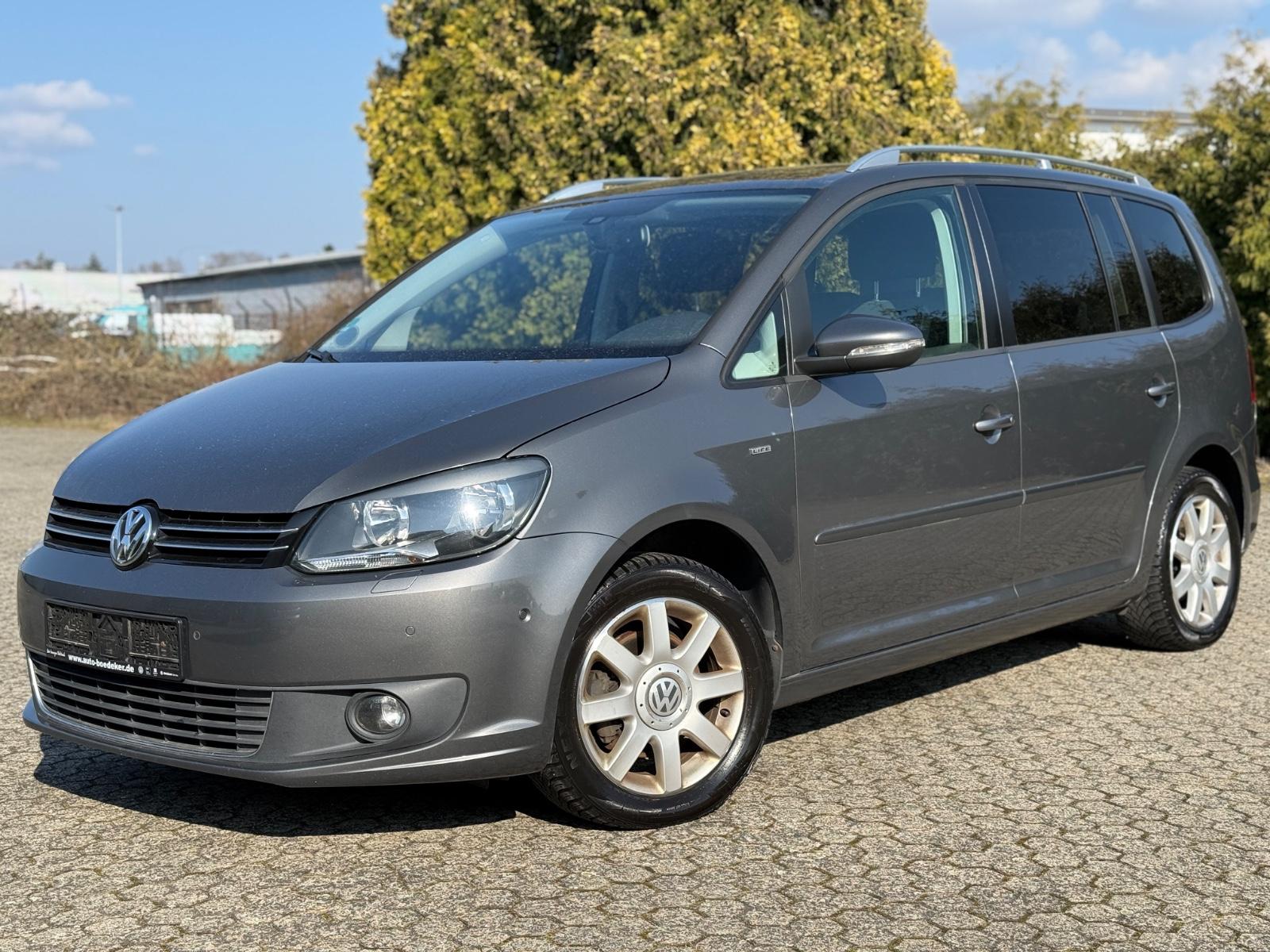 Volkswagen Touran Life BMT * 7 SITZE * AUTOMATIK * NAVI *