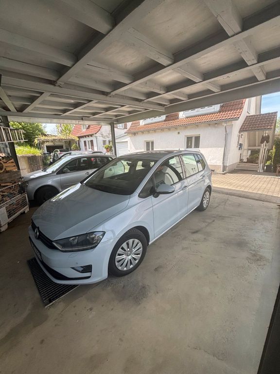 Image of Volkswagen Golf Sportsvan