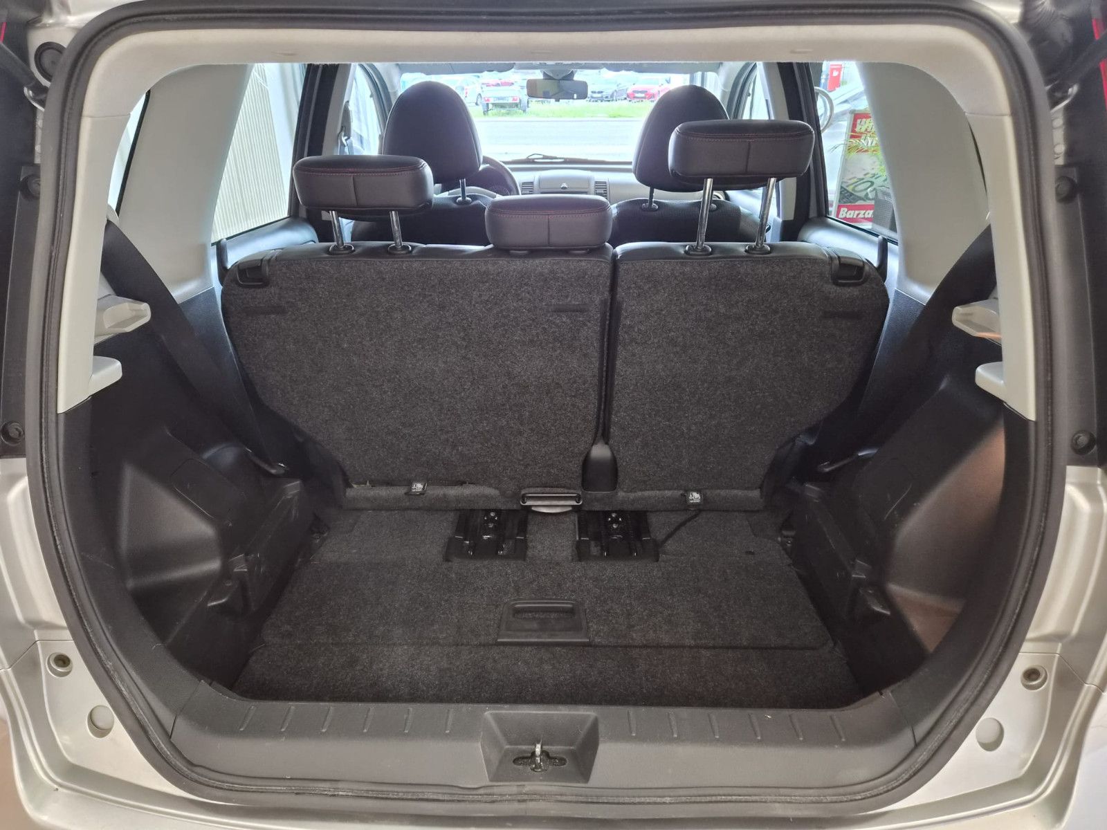 Fahrzeugabbildung Nissan Note Tekna / KLIMA / NUR 63 TKM