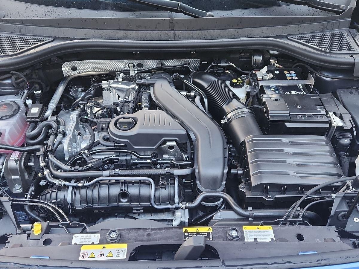 Fahrzeugabbildung Volkswagen T-Roc Life 1.5 eTSI 110 kW