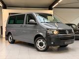 Volkswagen T5 Caravelle - Wohnmobil oder -wagen