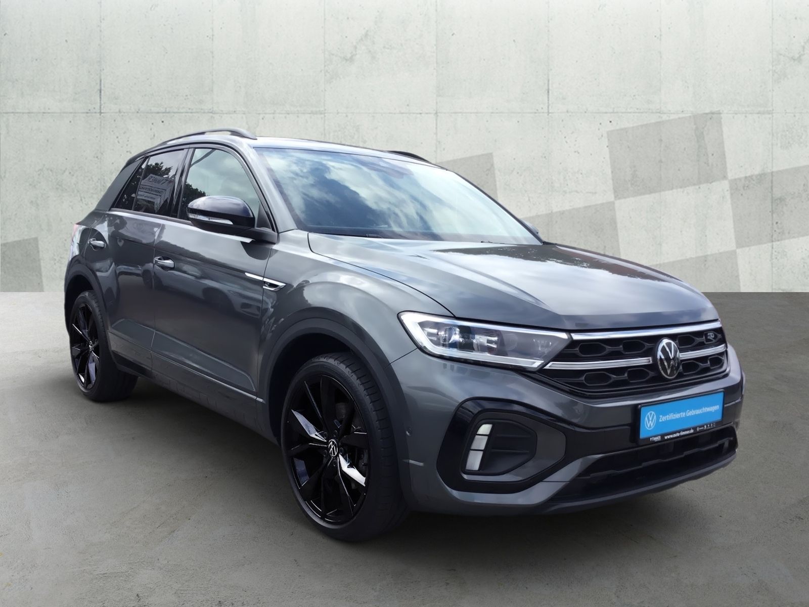 Volkswagen T-Roc 1.5 TSI DSG R-LINE BLACK AHK IQ.LIGHT A foto 4