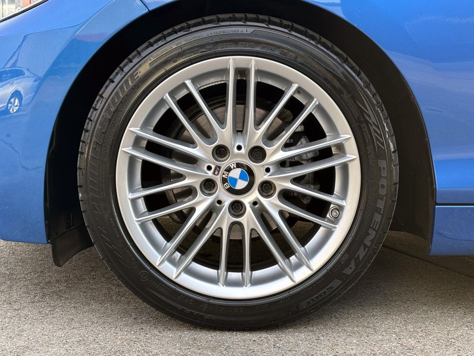 Fahrzeugabbildung BMW 218i Cabrio M-Sport LED PDC SHZ NAV H&K BT LHZ