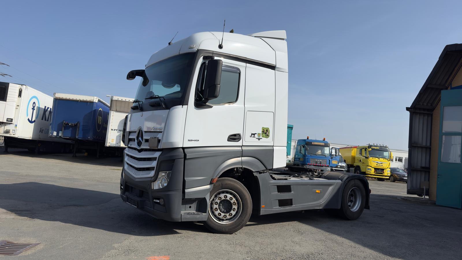 Mercedes-Benz Actros 1845 StreamSpace Retarder Vollverkleidung