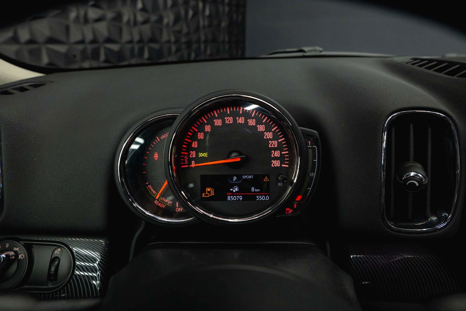 Fahrzeugabbildung MINI COOPER SE Countryman All4 | Pano | ACC | Plug-In