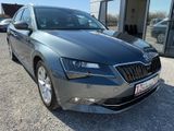 Skoda Superb Combi Style/DSG/PANO/KAMERA/AHK - Skoda Superb: Style