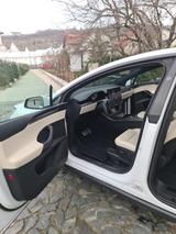 Tesla Model X Plaid SFD - Tesla Model X: Plaid