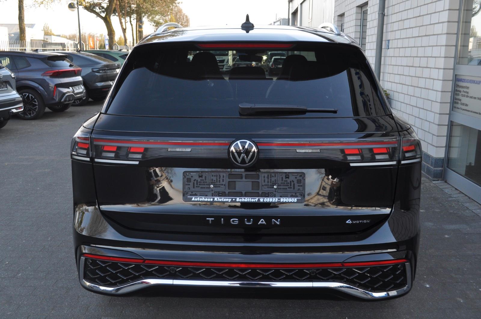 Volkswagen Tiguan 2.0 TDI  4Motion R-LINE/PANORAMA/AHK/GJR