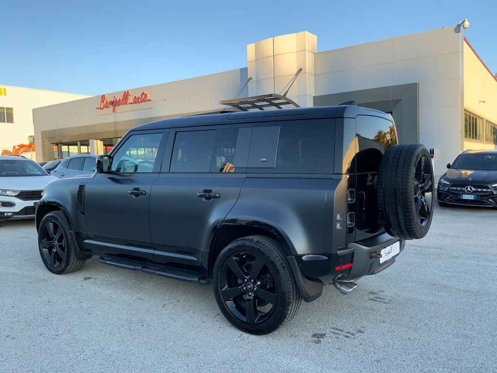 Image of Land Rover Defender