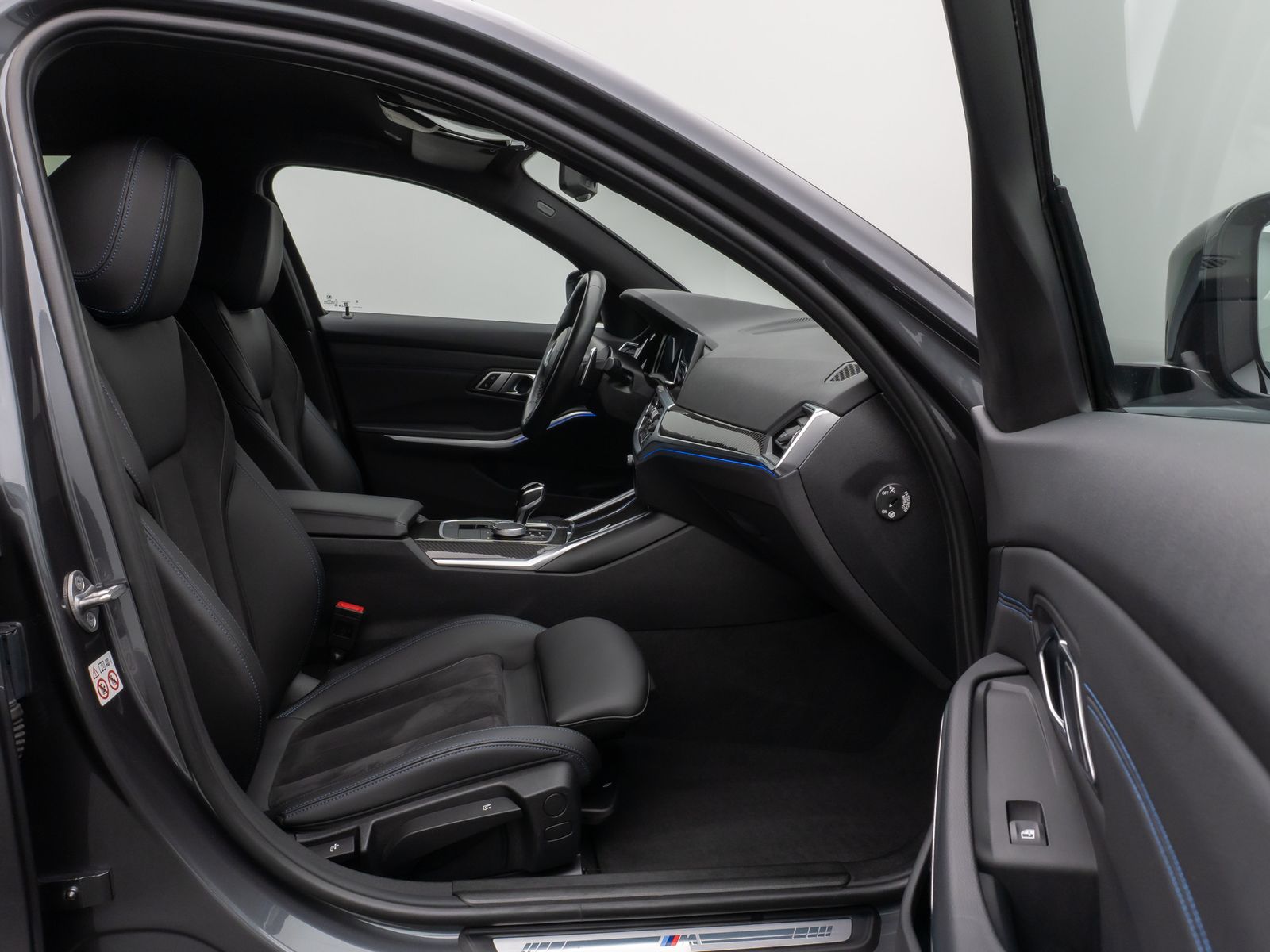 Fahrzeugabbildung BMW 320d M Sport Laser Kamera DAB Komfort 19Zoll