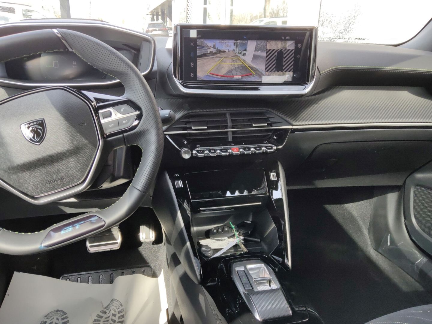 Peugeot 2008 - Bild 11