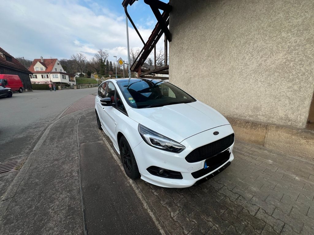 Image of Ford S-Max