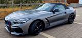 BMW Z4 M40i TOP, Frozen Grey & MagmaRot - BMW Z4 M40 mit Benzin-Antrieb: Cabrio