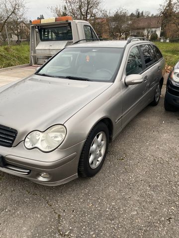 Mercedes-Benz C 220 C -Klasse T-Modell C 220 T CDI