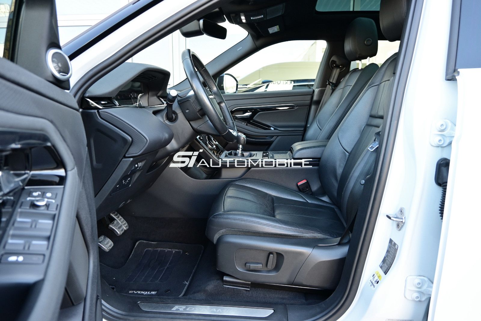 Fahrzeugabbildung Land Rover Range Rover Evoque D150 R-DYNAMIC S °AHK°PANO°ST