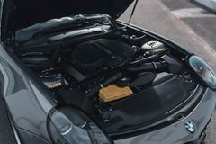 Fahrzeugabbildung BMW Z8 Roadster Alpina/Stratusgrau/Performance Paket