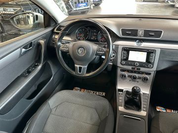 MYAUTOCENTER – Gebraucht- und Jahreswagen mit Werkstattservice in Pfaffenhofen Volkswagen Passat *ACC*NAV*AHK*PDC*SitzHZ*2-ZONEN*TotWinkel