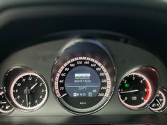 MERCEDES-BENZ E 200 CDI BlueEfficiency / 1.HD / GARANTIE / ILS