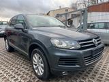 Volkswagen Touareg 4.2TDI*Leder*Xenon*Navi*DAB*PANO*2.Hand* - VW Touareg Gebrauchtwagen in Dresden
