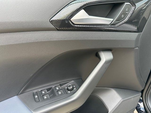 Fahrzeugabbildung Volkswagen T-Cross 1.0TSI DSG Style  AHK+GJR+KAMERA+NAV+APP