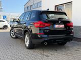 BMW X3 xDrive 20 d LED/Navi/Klimaauto/DAB/STHZ - BMW X3 Gebrauchtwagen in Frankfurt