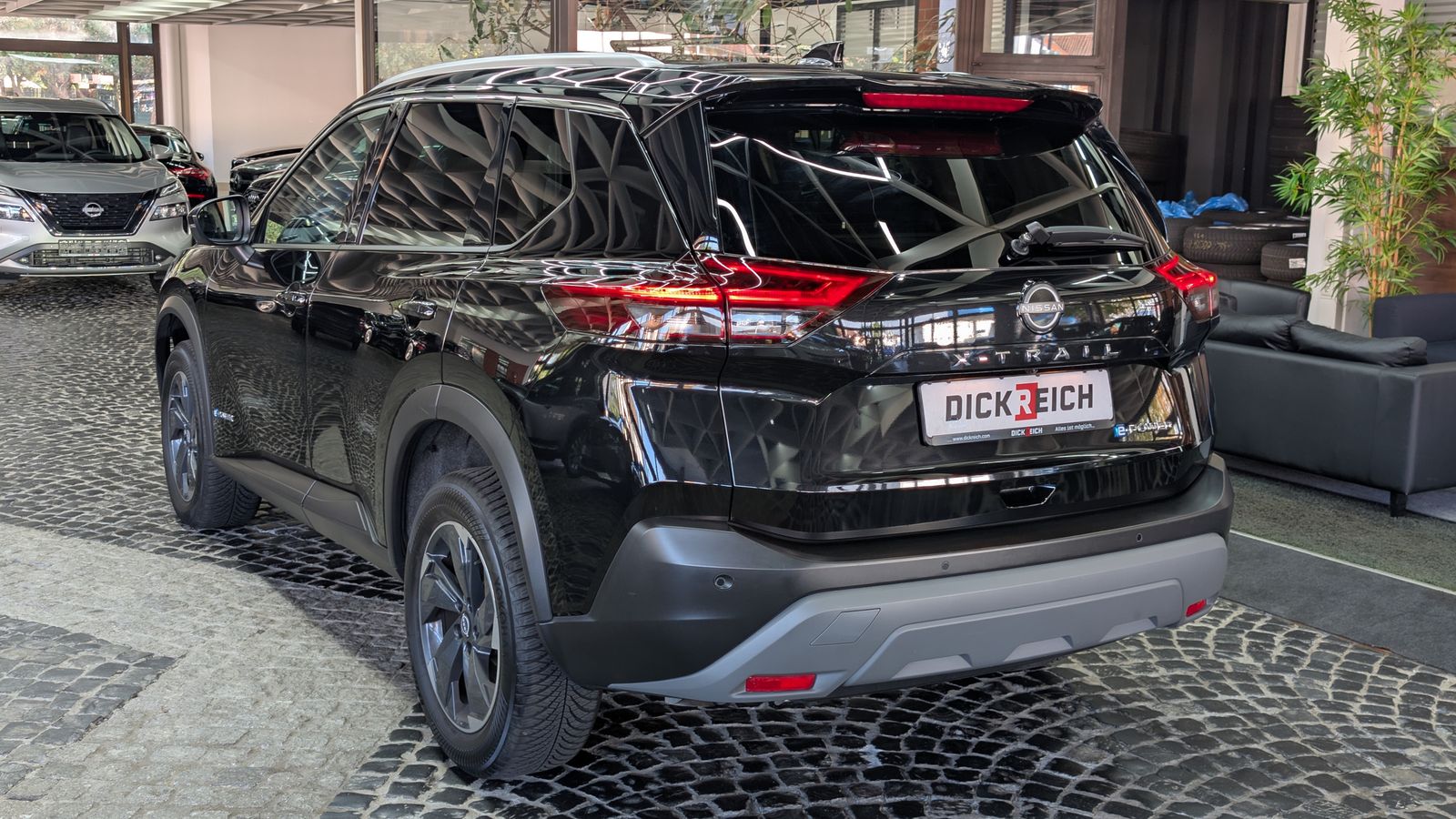 Fahrzeugabbildung Nissan X-Trail 1.5 e-Power N-Connecta ACC 360 NAVI 12"