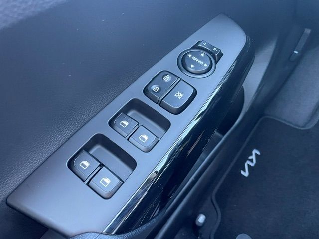 Fahrzeugabbildung Kia Picanto Core Kamera Verkehrszeichenerk Klima