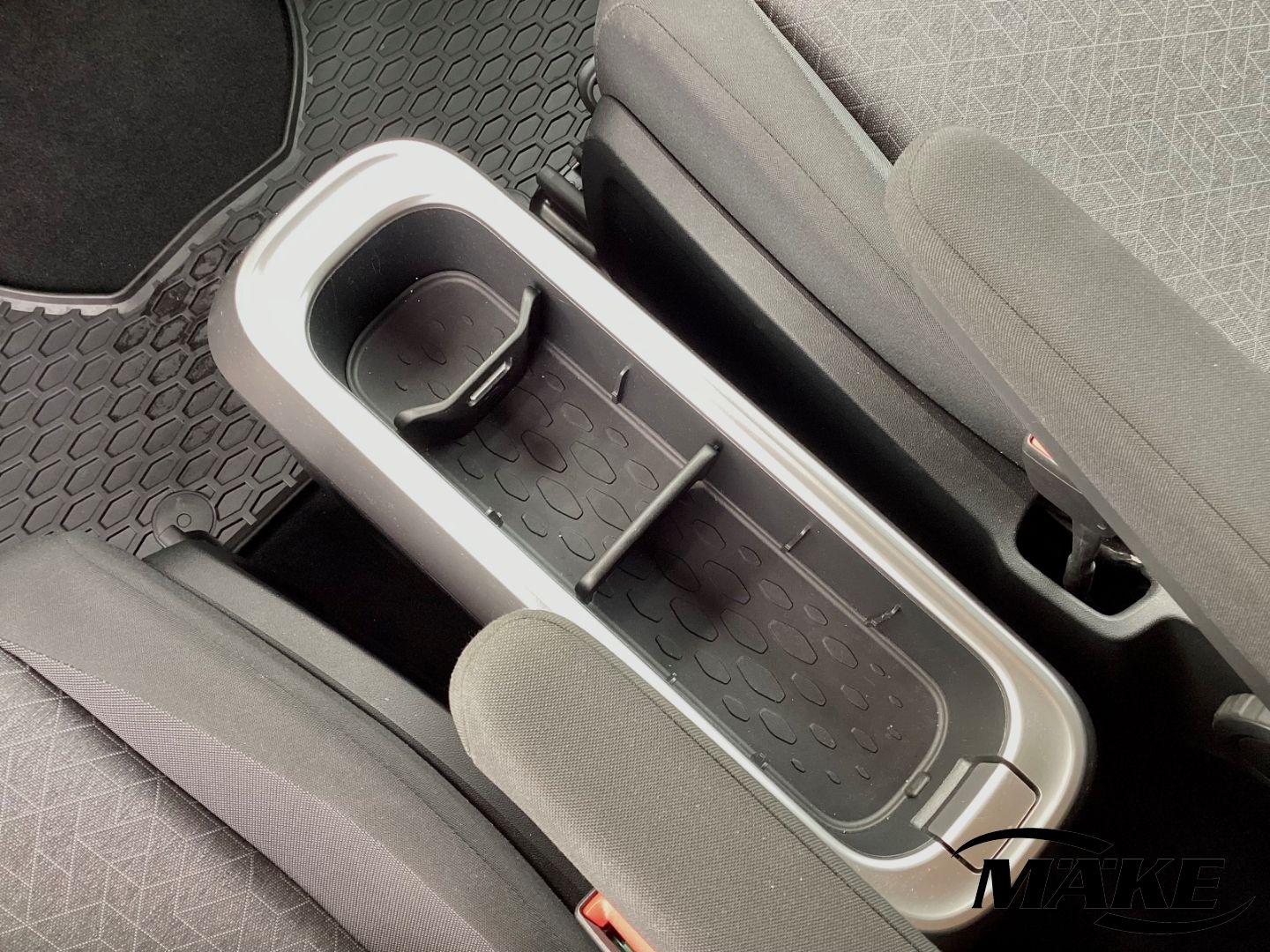 ID. Buzz Pro 1-Gang-Automatik AHK IQ.L NAV RFK