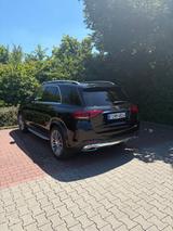 Mercedes-Benz GLE 300 d 4MATIC - - Mercedes-Benz GLE 300 von privat