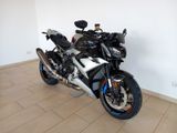 BMW M 1000 R *2025**Carbonpaket**M Carbonräder* - BMW BENZIN STREETFIGHTER