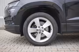 Skoda Karoq 1.0TSI DSG AHK Varioflex PDC SHZ 1 Hd. - schwarze Skoda Karoq