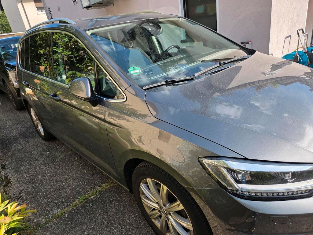 Image of Volkswagen Touran