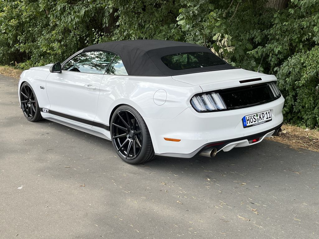 Image of Ford Mustang