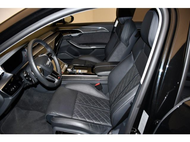 Audi S8 - Bild 3