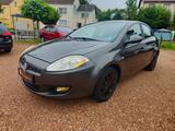 Fiat Bravo 1.4 16V Dynamic TÜV+GARANTIE +2 SCHLÜSSEL - Fiat Bravo: Dynamic
