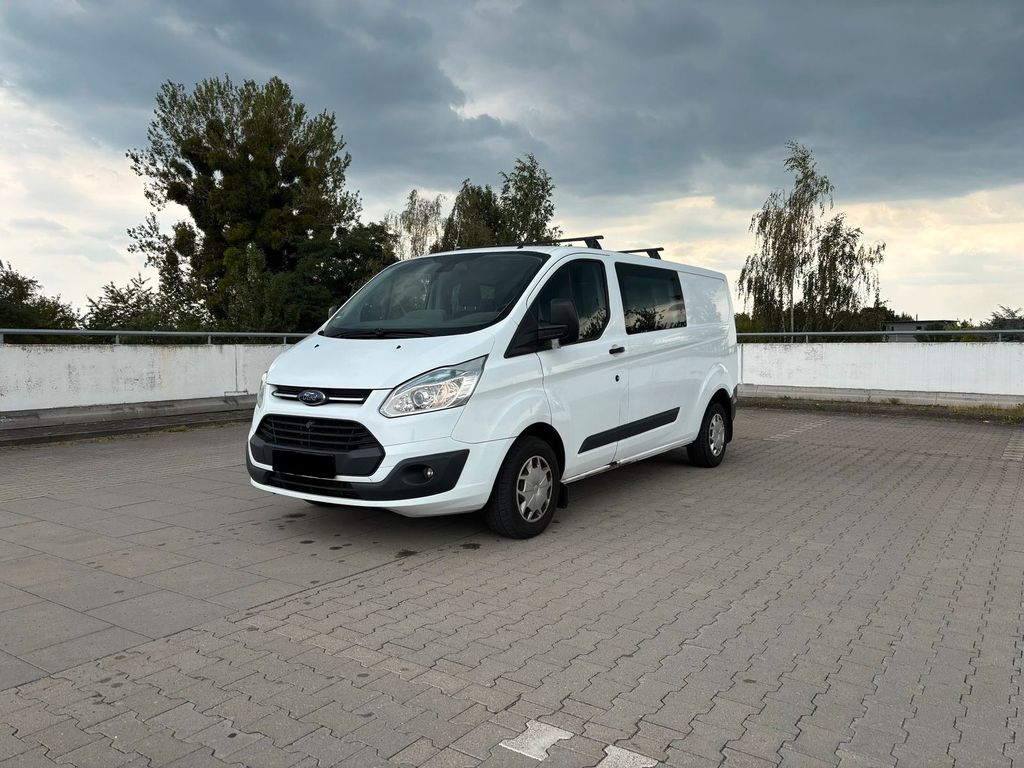Image of Ford Transit Custom