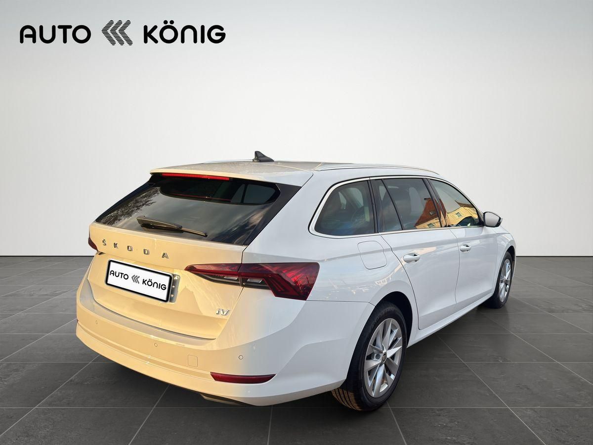 Fahrzeugabbildung SKODA Octavia Combi Style 1.4 TSI iV 150 kW