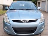 Hyundai i20 Klima Neu Kupplung 2jahre Neu ... - Hyundai i20 in Bielefeld