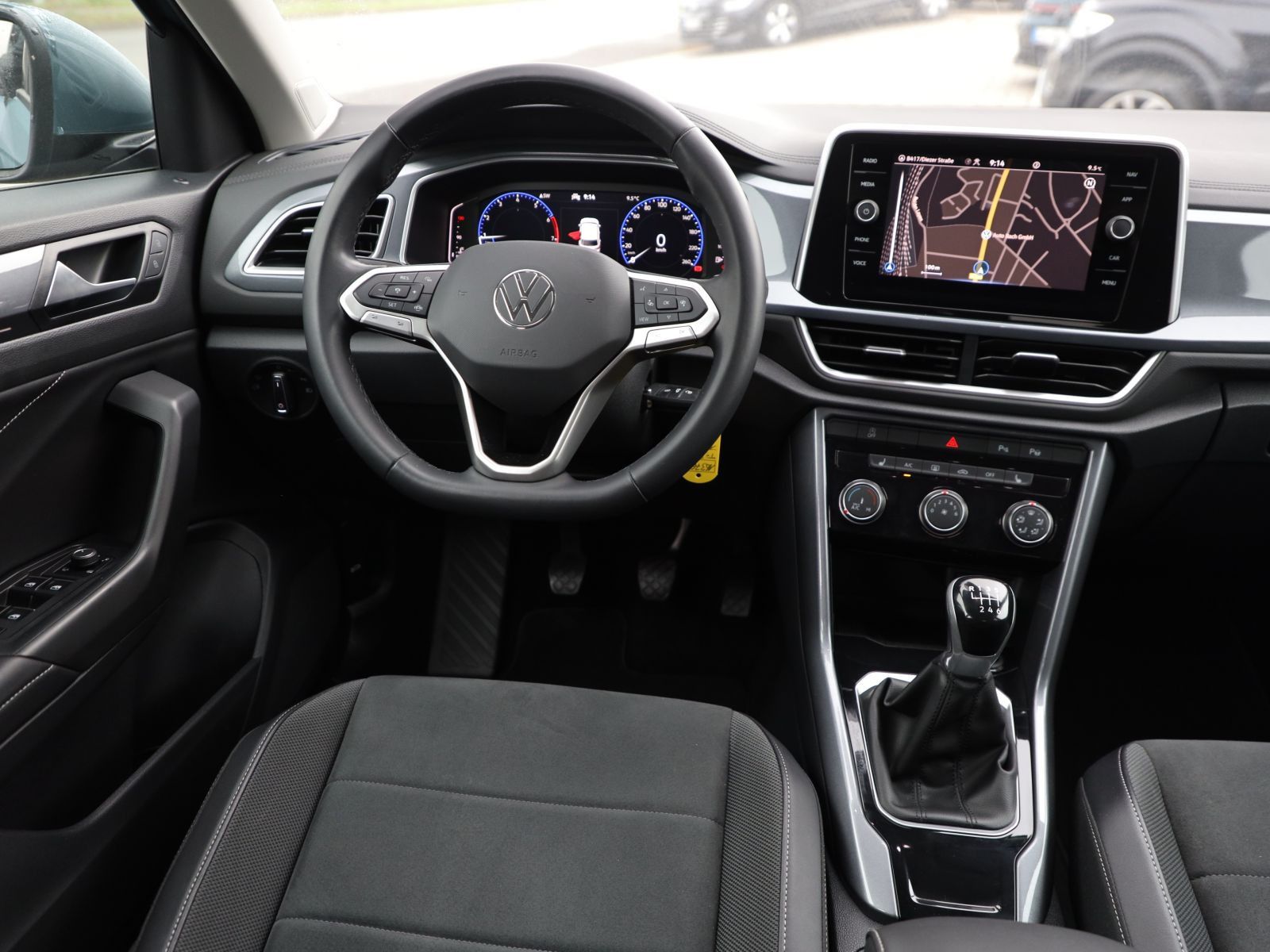Volkswagen T-Roc - Bild 21