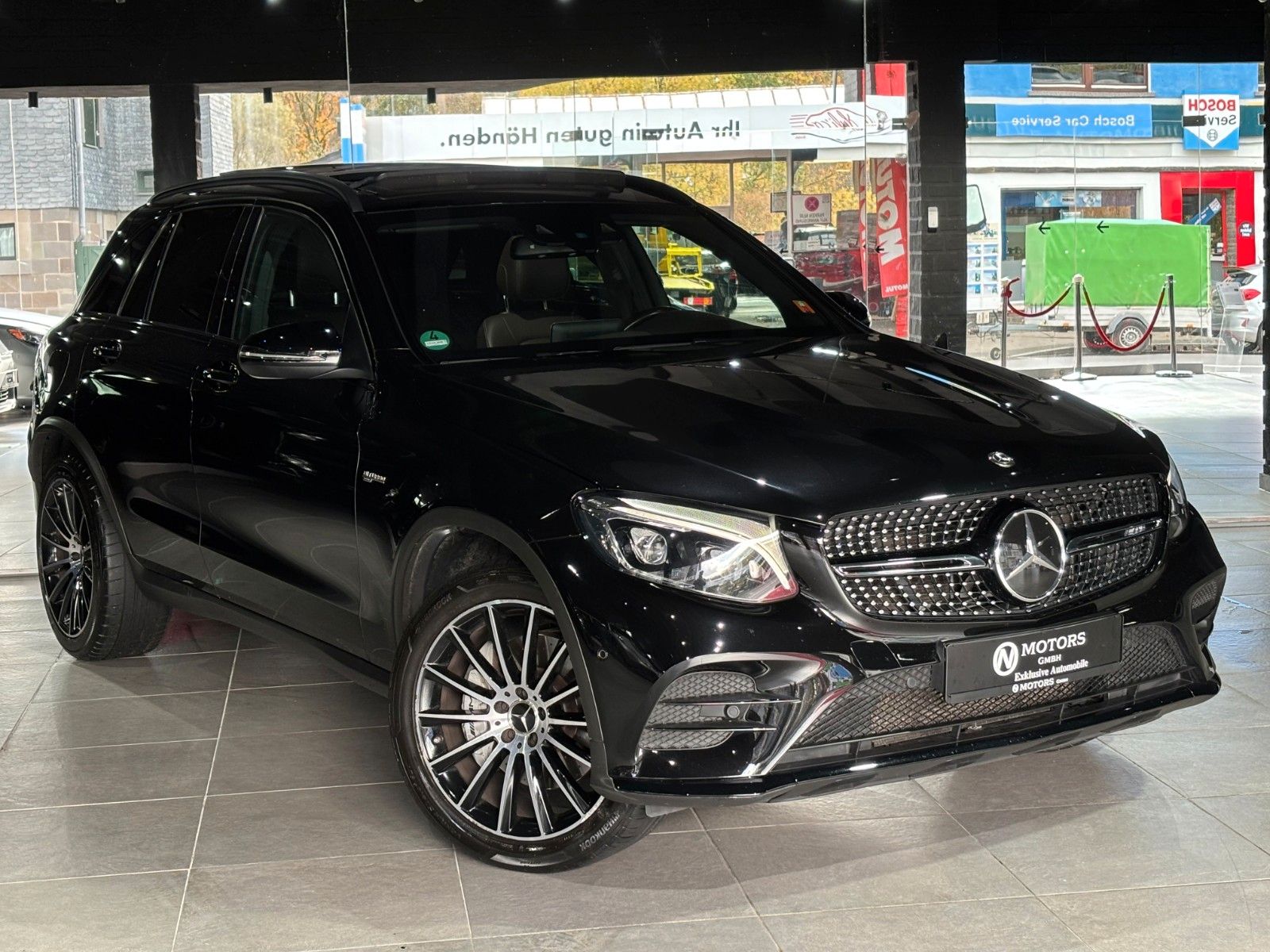 Fahrzeugabbildung Mercedes-Benz GLC 43 AMG *Panorama*Burmester*Kamera*Memory