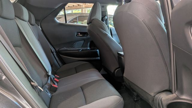 Fahrzeugabbildung Toyota C-HR 1.8 FWD Team Deutschland KlimaA,Navi,SHZ